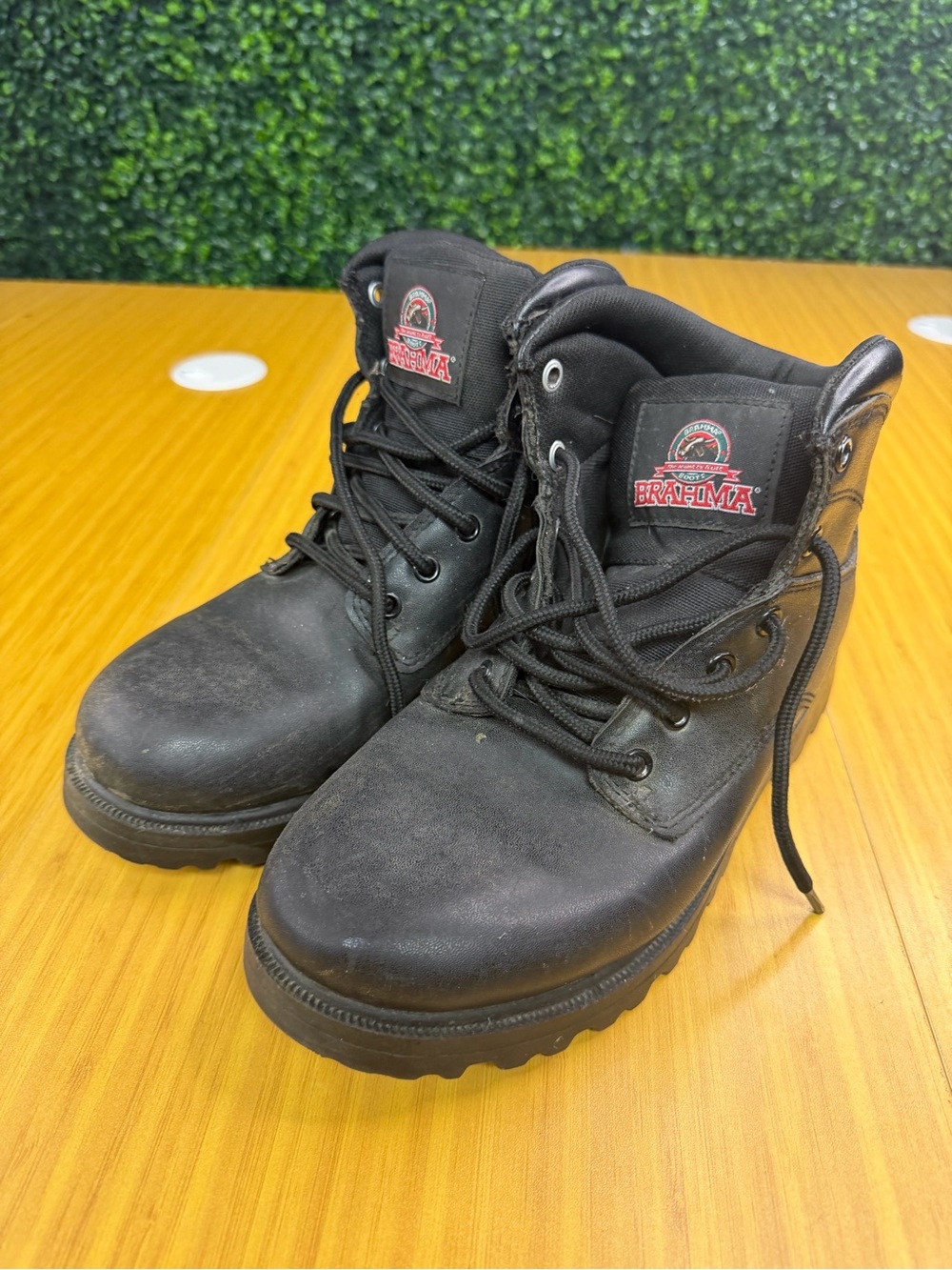 Brahma Oil Resistant Sole Work Boots Wide Black Men's Size 7W